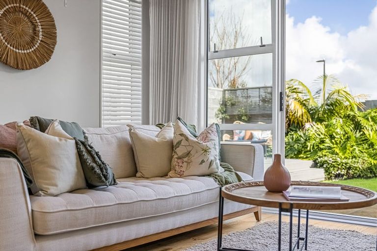 Photo of property in 27 Whenuapai Drive, Whenuapai, Auckland, 0618