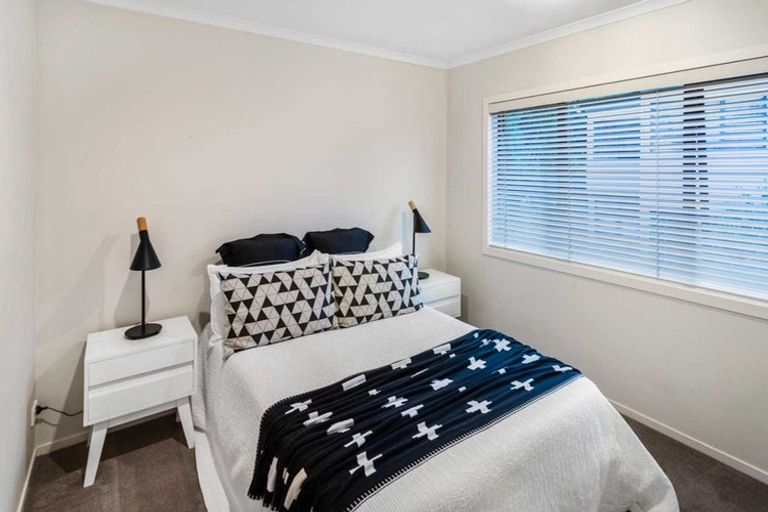 Photo of property in 1a Whitby Crescent, Mairangi Bay, Auckland, 0630