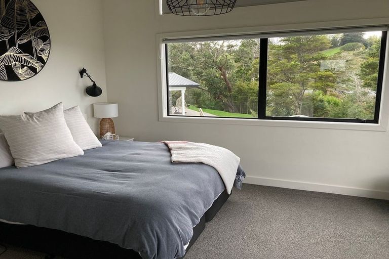 Photo of property in 9 Koru Place, Snells Beach, 0920