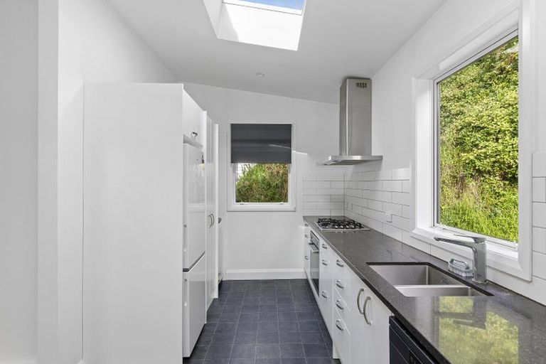 Photo of property in 19 Charlotte Avenue, Brooklyn, Wellington, 6021