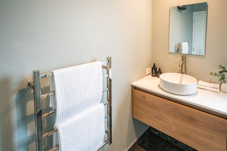 Photo of property in 191 Burdon Loop, Lake Hawea, 9382