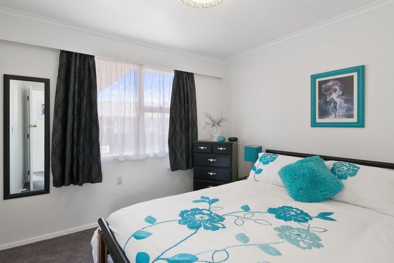 Photo of property in 3 Cardiff Street, Levin, 5510