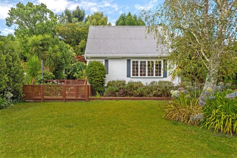 Photo of property in 43 Oswald Street, Mangapapa, Gisborne, 4010