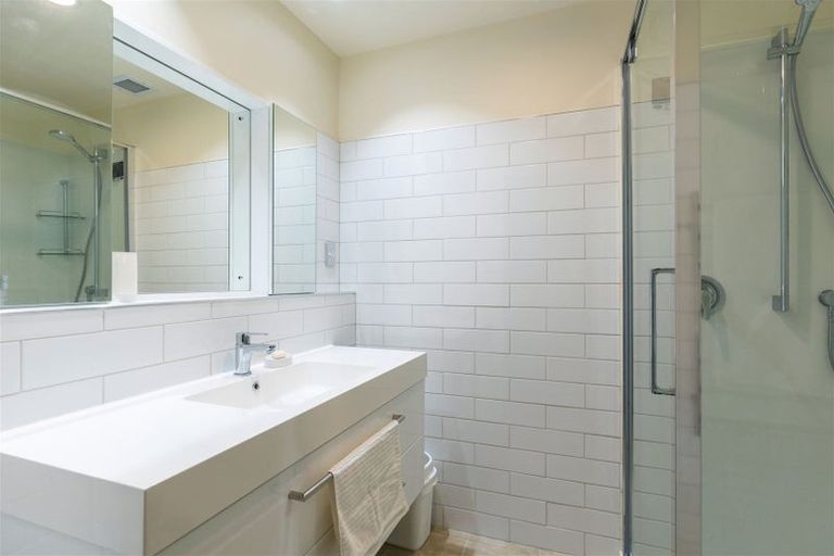 Photo of property in 3/45 Beach Road, Waikawa, Picton, 7220