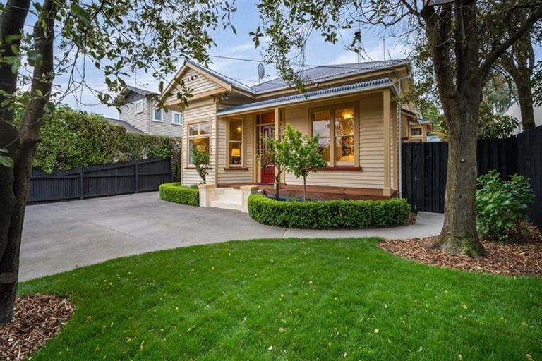 Photo of property in 43 Rosebery Street, Spreydon, Christchurch, 8024