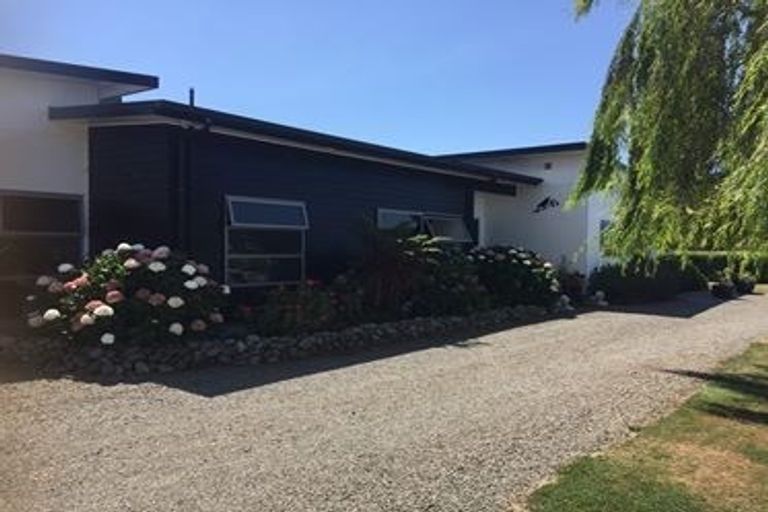 Photo of property in 618 Kairanga Bunnythorpe Road, Newbury, Palmerston North, 4478