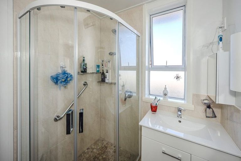 Photo of property in 13 Warwick Street, Oamaru North, Oamaru, 9400