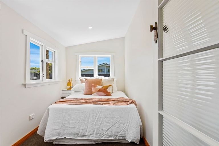 Photo of property in 20 Aorangi Road, Bryndwr, Christchurch, 8053