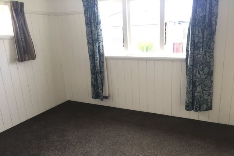 Photo of property in 36 Vivian Street, Solway, Masterton, 5810