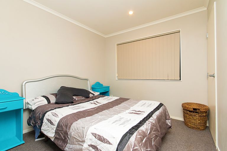 Photo of property in 15a Matai Street, Waiuku, 2123