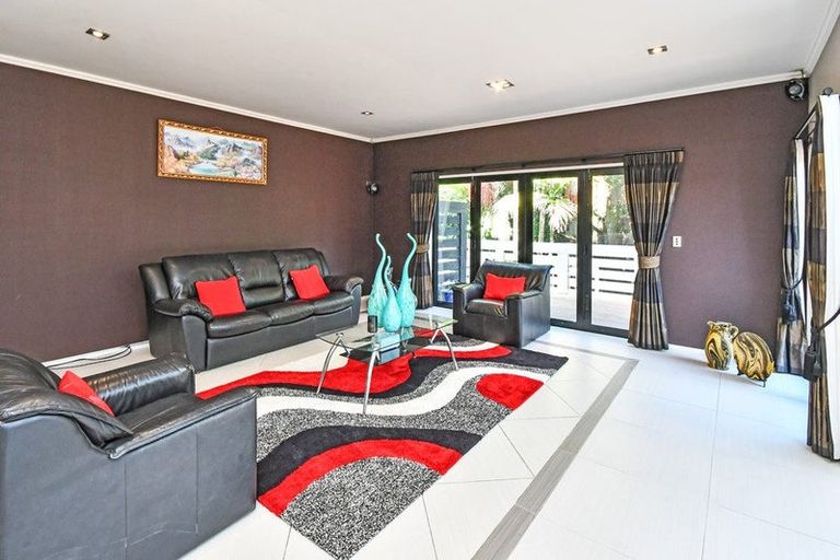 Photo of property in 9 Elias Court, The Gardens, Auckland, 2105