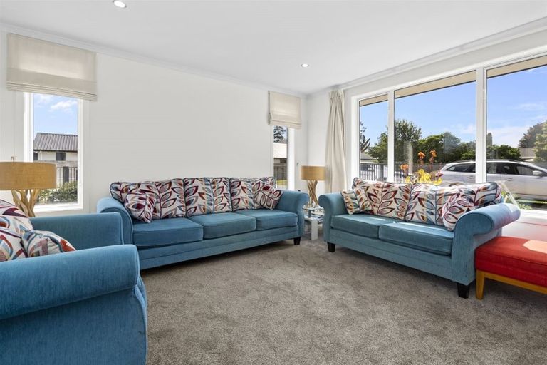 Photo of property in 6 Plescher Crescent, Leamington, Cambridge, 3432