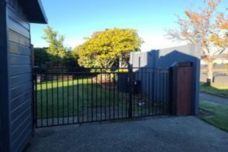 Photo of property in 47 Antrim Street, Windsor, Invercargill, 9810