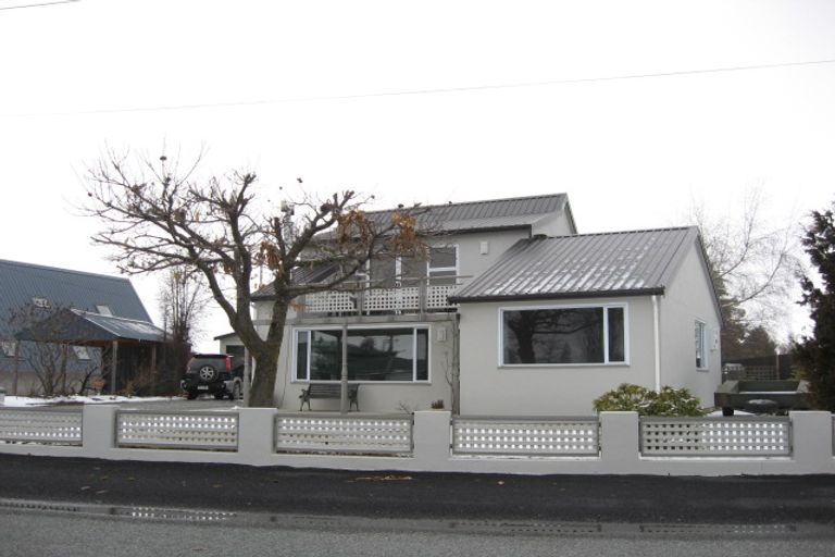 Photo of property in 1 Glenbrook Crescent, Twizel, 7901