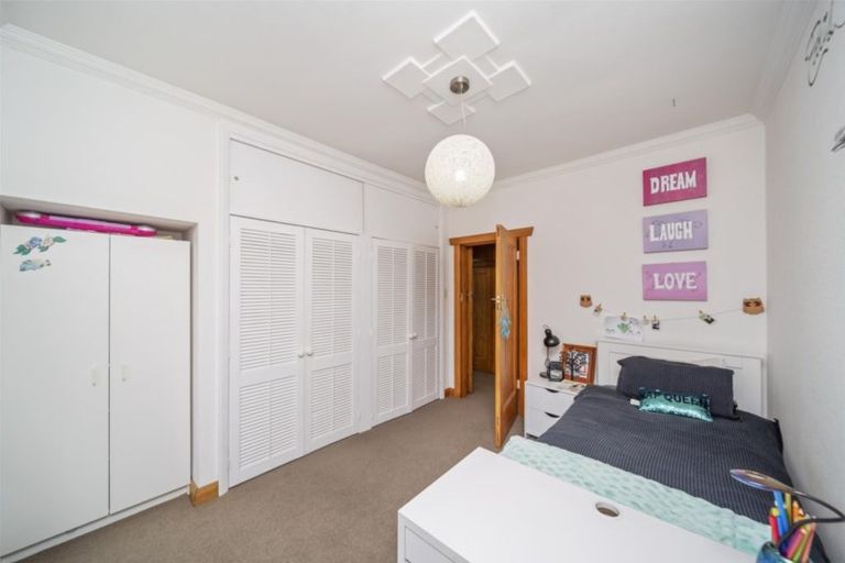 Photo of property in 4 Grant Vc Street, Hawera, 4610