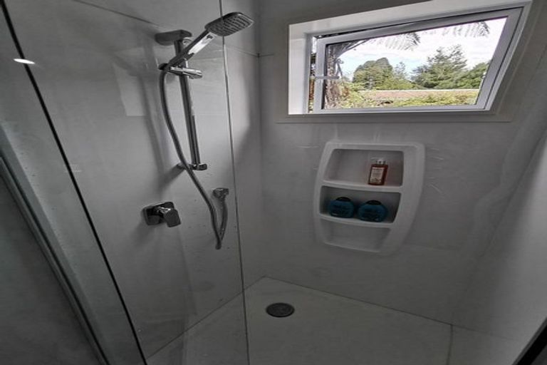 Photo of property in 22 Tombleson Road, Lake Rotoma, Rotorua, 3074