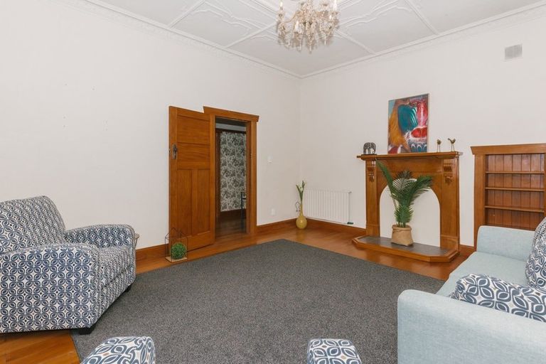 Photo of property in 6 Tawa Street, Tokomaru, Palmerston North, 4474