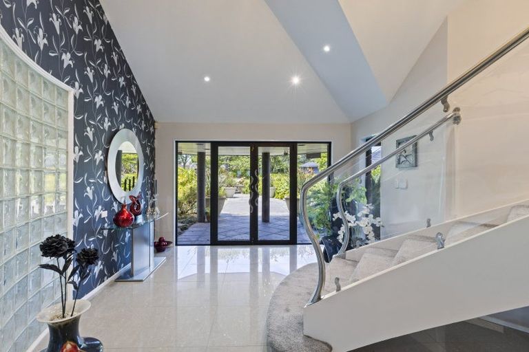 Photo of property in 1179 Devon Road, Bell Block, New Plymouth, 4373