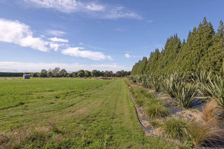 Photo of property in 2 Walford Way, Darfield, 7571