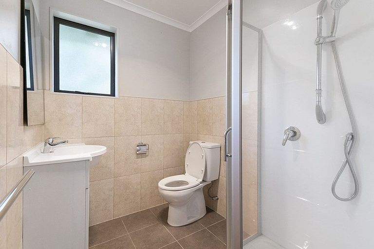 Photo of property in 45e Brandon Road, Glen Eden, Auckland, 0602