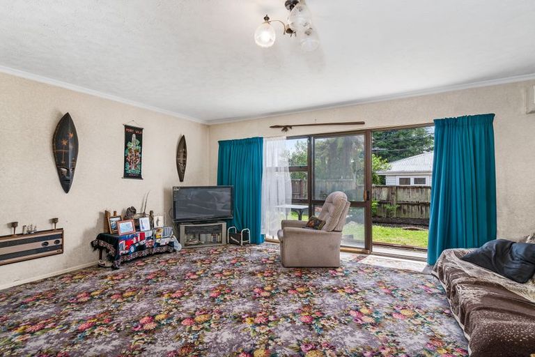 Photo of property in 1a Island View Road, Western Heights, Rotorua, 3015