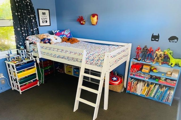 Photo of property in 268 Main North Road, Redwood, Christchurch, 8051