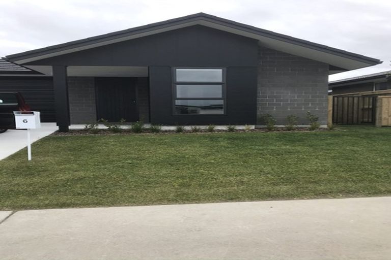 Photo of property in 6 El Questro Drive, Papamoa, 3118