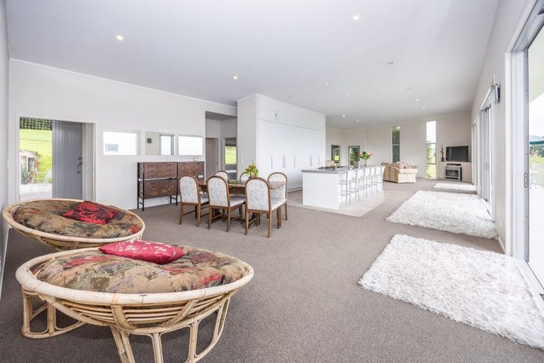 Photo of property in 70 Hillside Heights Road, Huntly, 3771