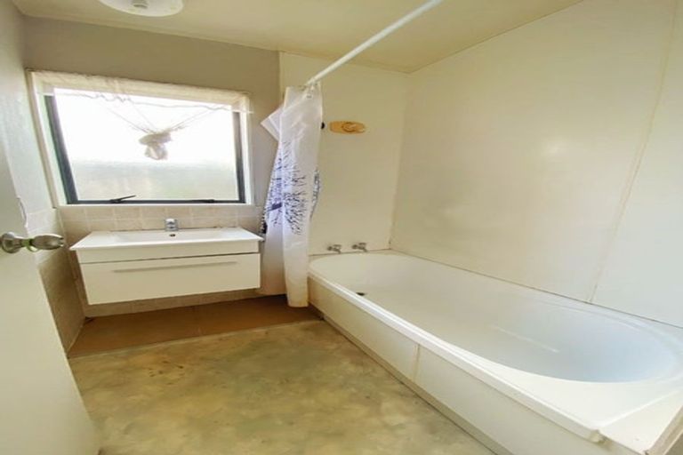 Photo of property in 1/35 Coombe Avenue, Otara, Auckland, 2023