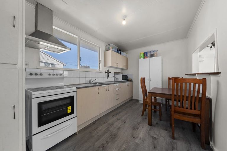 Photo of property in 15 Eden Street, Mangere East, Auckland, 2024