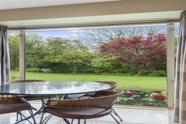 Photo of property in 113 Jeffreys Road, Strowan, Christchurch, 8052