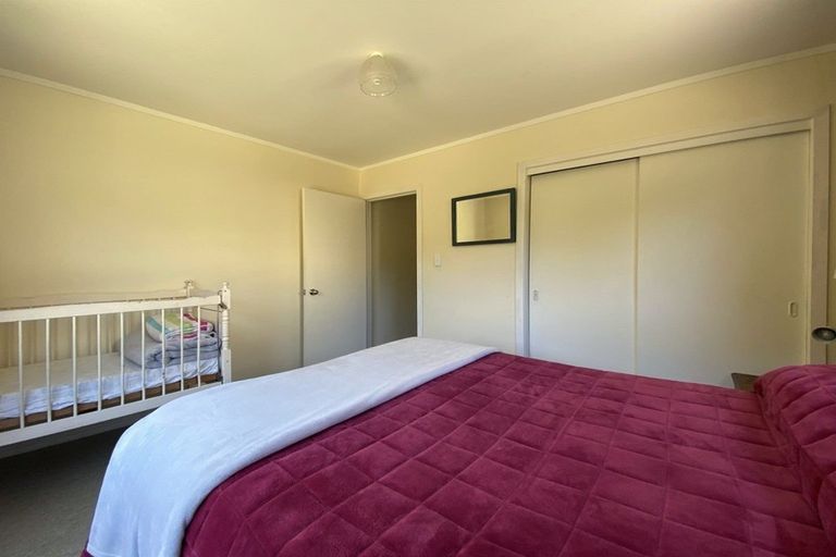 Photo of property in 27 Tainui Street, Mokau, 4376