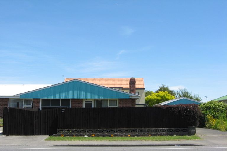 Photo of property in 47 Hills Road, Edgeware, Christchurch, 8013