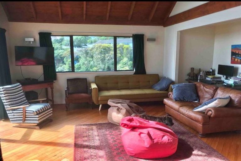 Photo of property in 103 Cliffs Road, Saint Clair, Dunedin, 9012