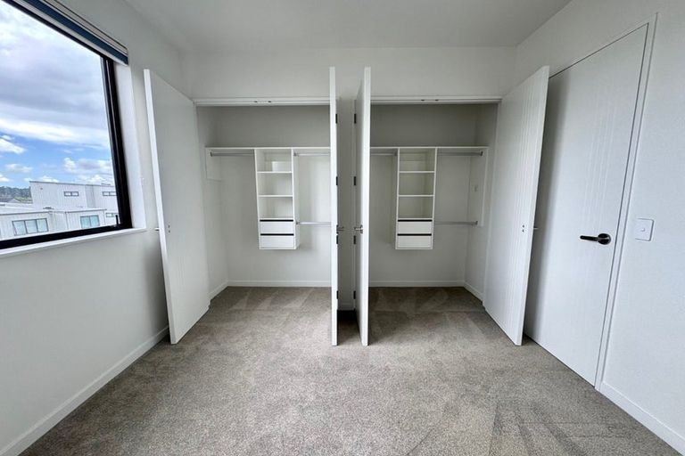 Photo of property in 14 Porowha Road, Westgate, Auckland, 0814