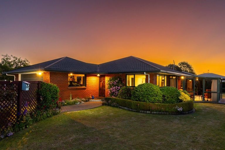 Photo of property in 30 Karina Crescent, Redwoodtown, Blenheim, 7201