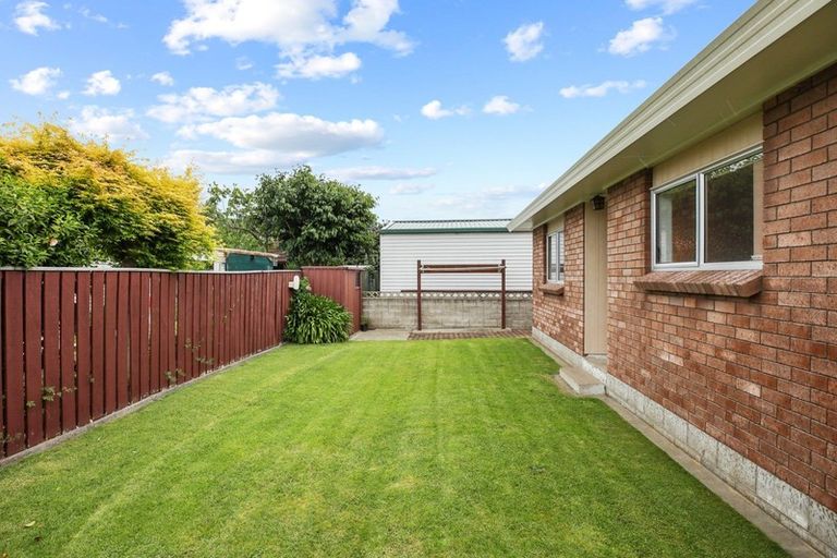 Photo of property in 14 Hilton Road, St Andrews, Hamilton, 3200