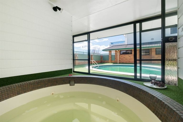 Photo of property in 24 Kotuku Place, Matua, Tauranga, 3110