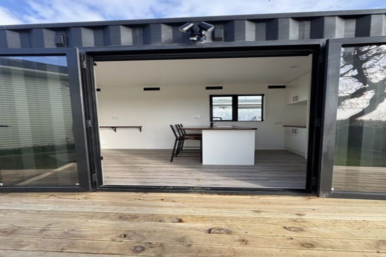 Photo of property in 195 Ngamotu Road, Spotswood, New Plymouth, 4310