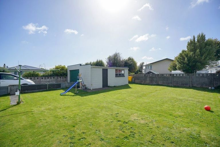 Photo of property in 10 Forfar Crescent, Rockdale, Invercargill, 9812