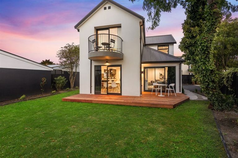 Photo of property in 52b Mcfaddens Road, St Albans, Christchurch, 8052