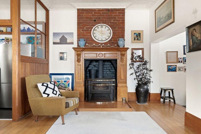 Photo of property in 247 Ravensbourne Road, Ravensbourne, Dunedin, 9022