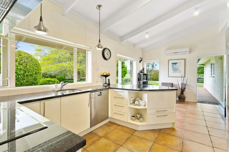 Photo of property in 1275 Kahikatea Flat Road, Kaukapakapa, 0871