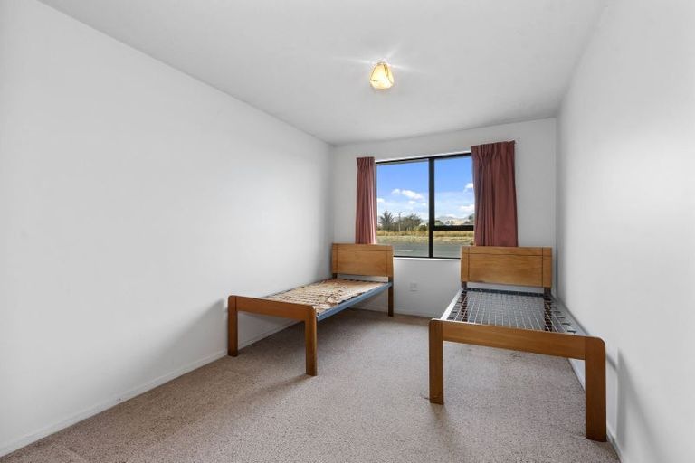 Photo of property in 1/21 Owles Terrace, New Brighton, Christchurch, 8061