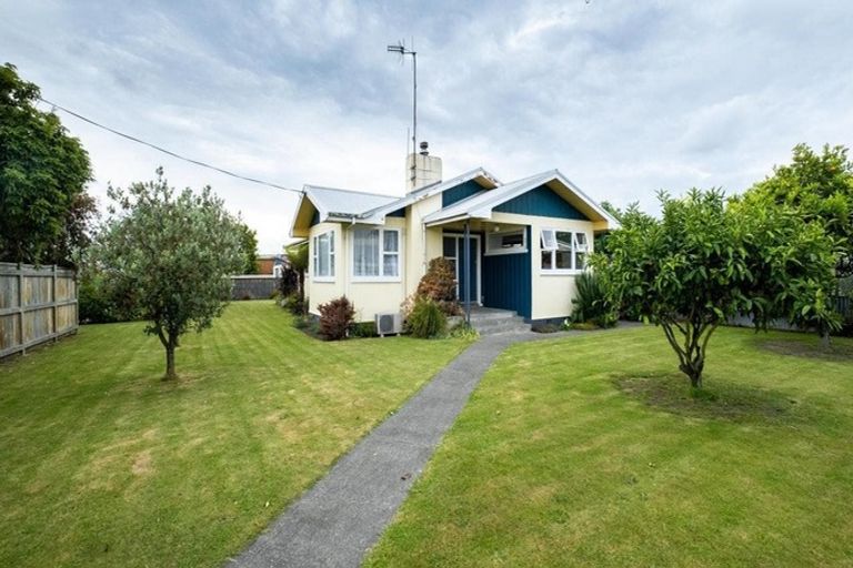 Photo of property in 581 Main North Road, Bay View, Napier, 4104