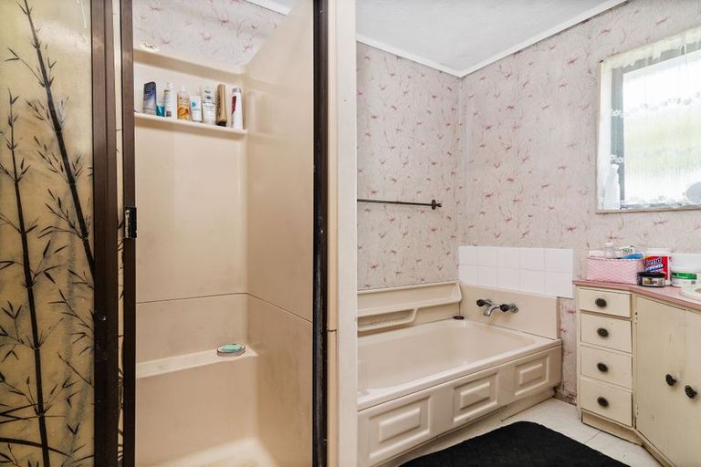 Photo of property in 1a Island View Road, Western Heights, Rotorua, 3015