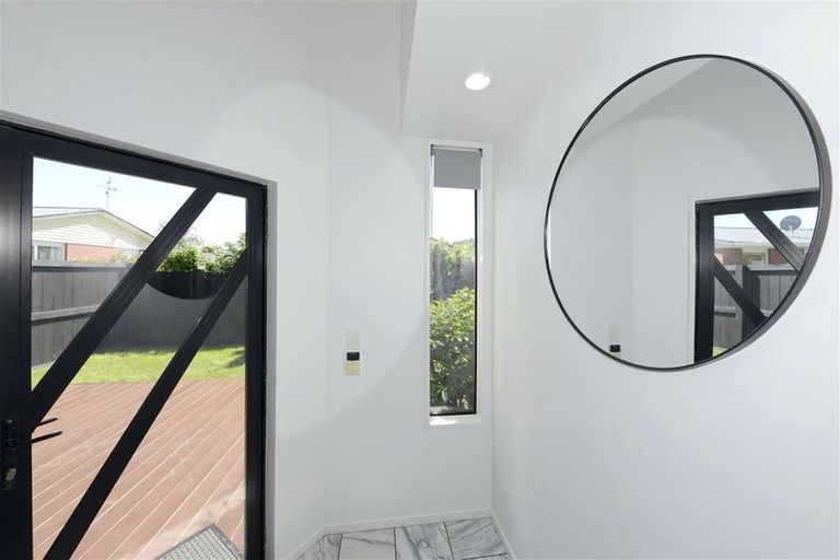 Photo of property in 1/84 Cutts Road, Russley, Christchurch, 8042