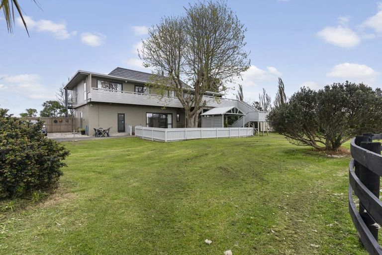 Photo of property in 48 Parkhurst Road, Helensville, 0874