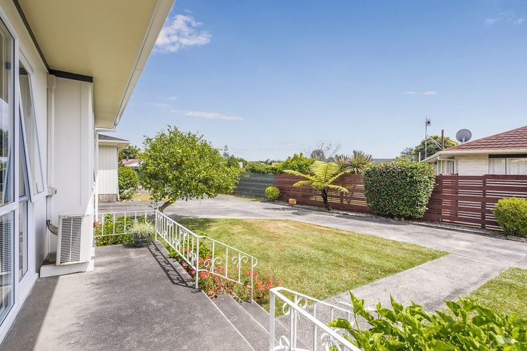 Photo of property in 20 Matai Street, Waikanae, 5036