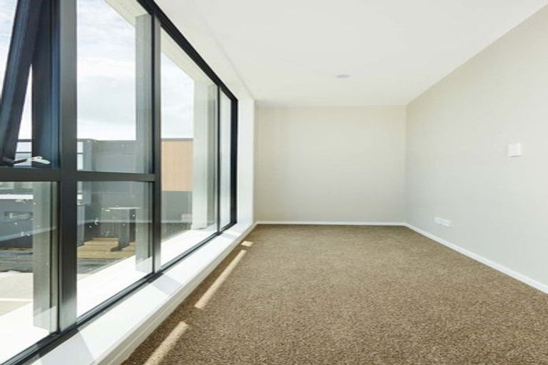 Photo of property in 50 Koro Lane, Mangere Bridge, Auckland, 2022
